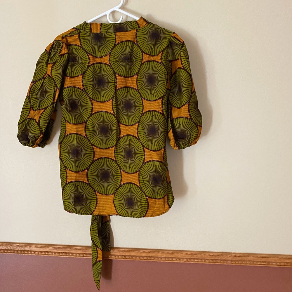 Beautiful Ankara top - Picture 4 of 5